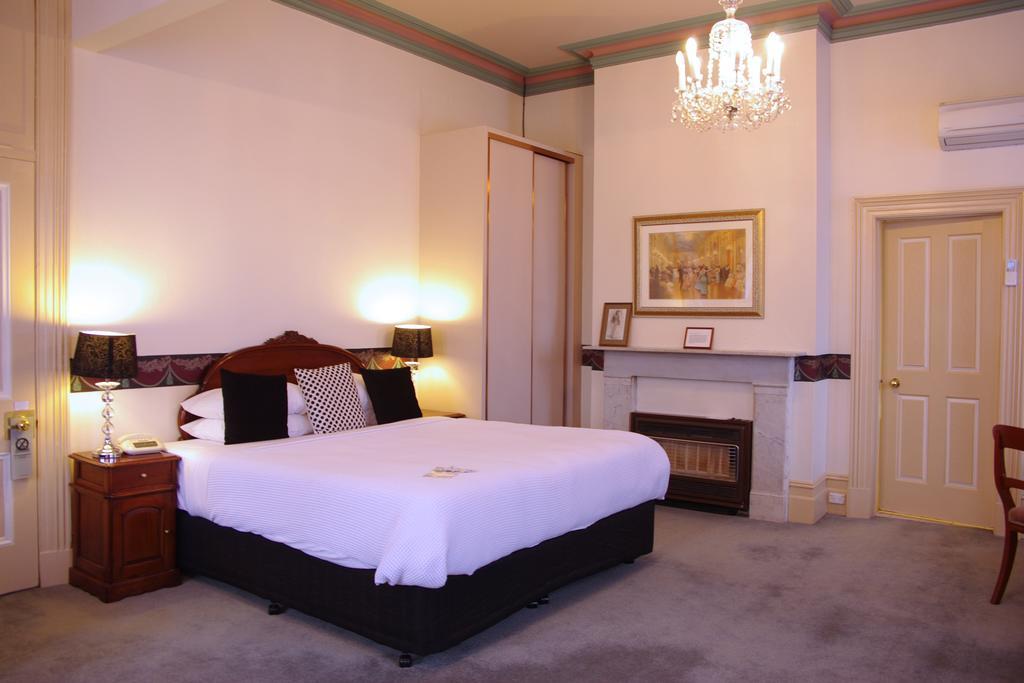 The Hotel Shamrock Бендиго Екстериор снимка